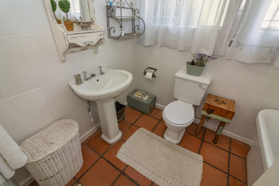 4 Bedroom Property for Sale in Wilgenhof Free State